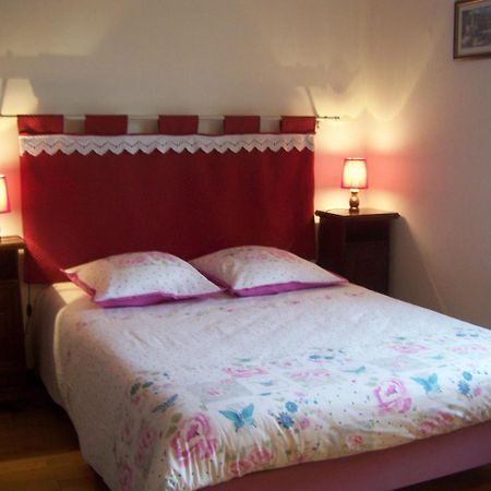 Les Cigales Bed & Breakfast Charols Exterior photo