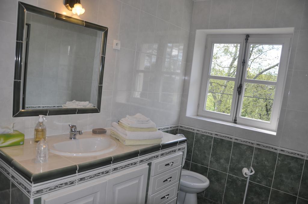 Les Cigales Bed & Breakfast Charols Exterior photo